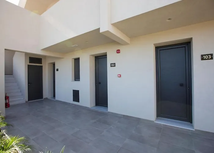 Delight Luxury Apartmanhotel 4*