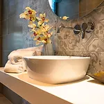 Delight Luxury 4*